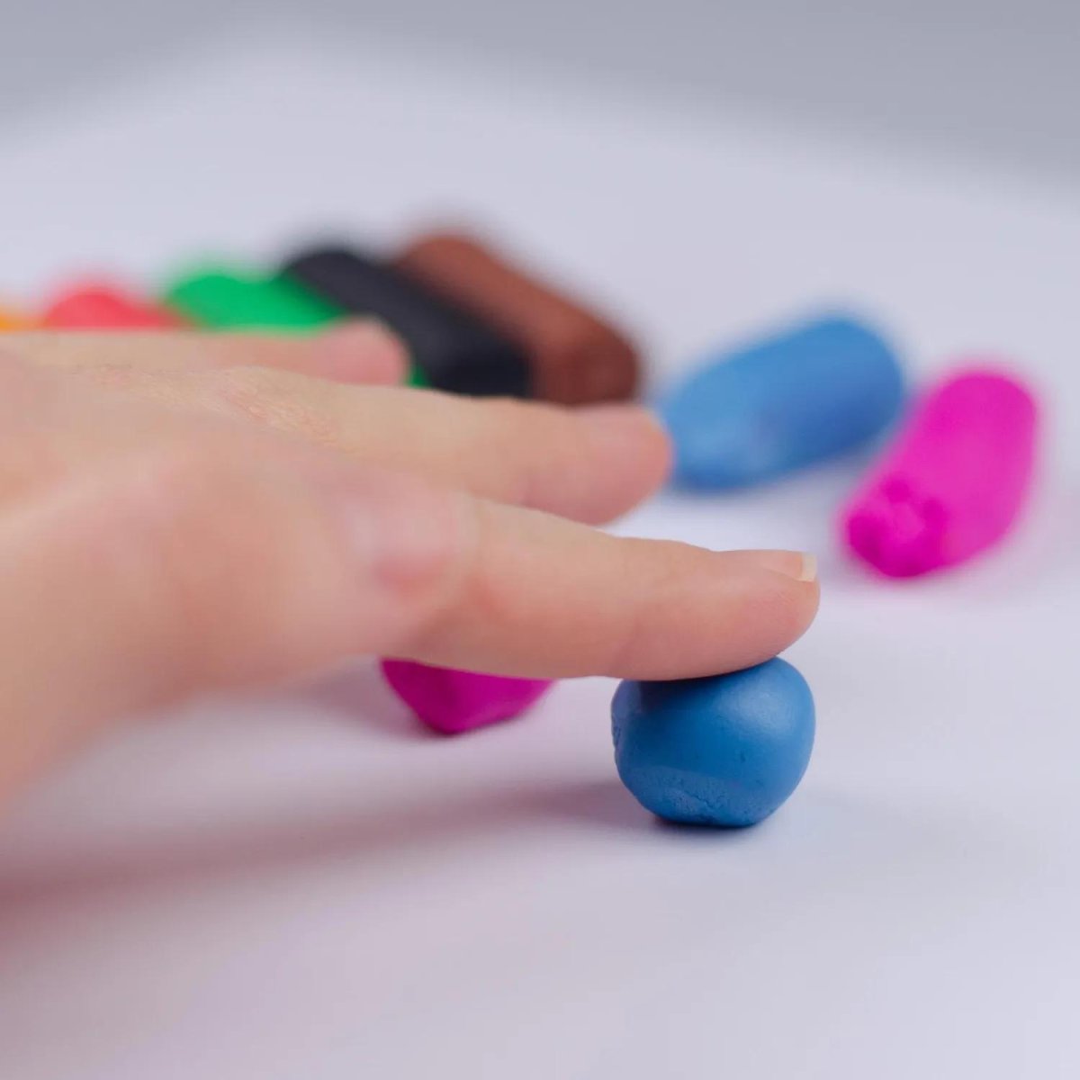 Пластилин Kores Plastilina 10 цветов набор общий вес 200гр 34010