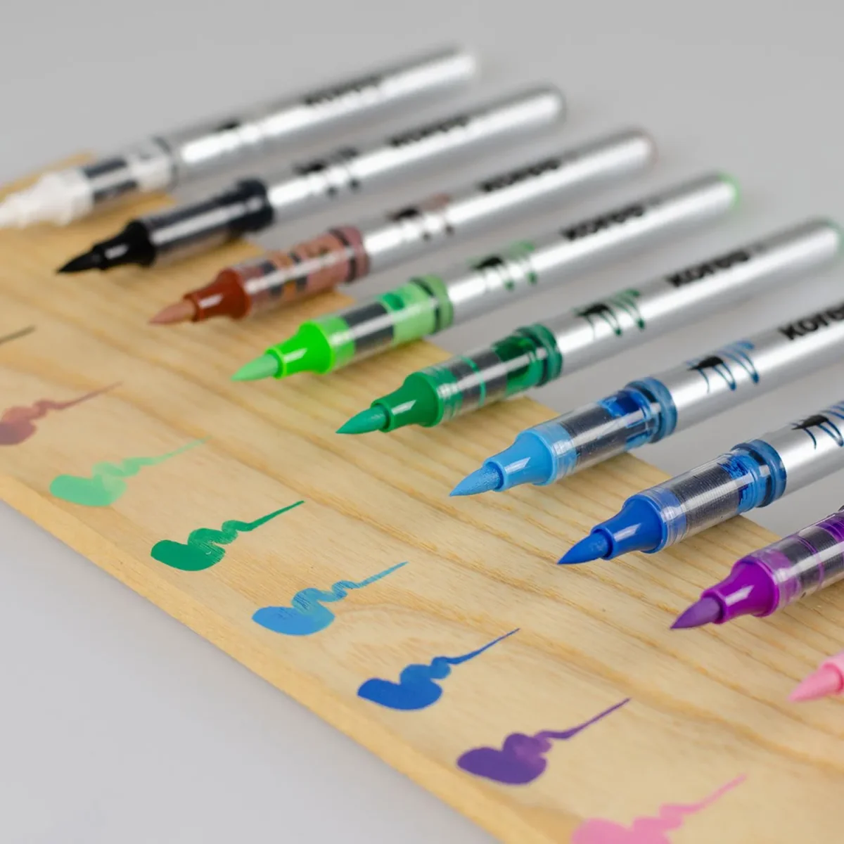 Набор маркеров Kreative Acrylic Marker liquid ink 12 цв, 25121