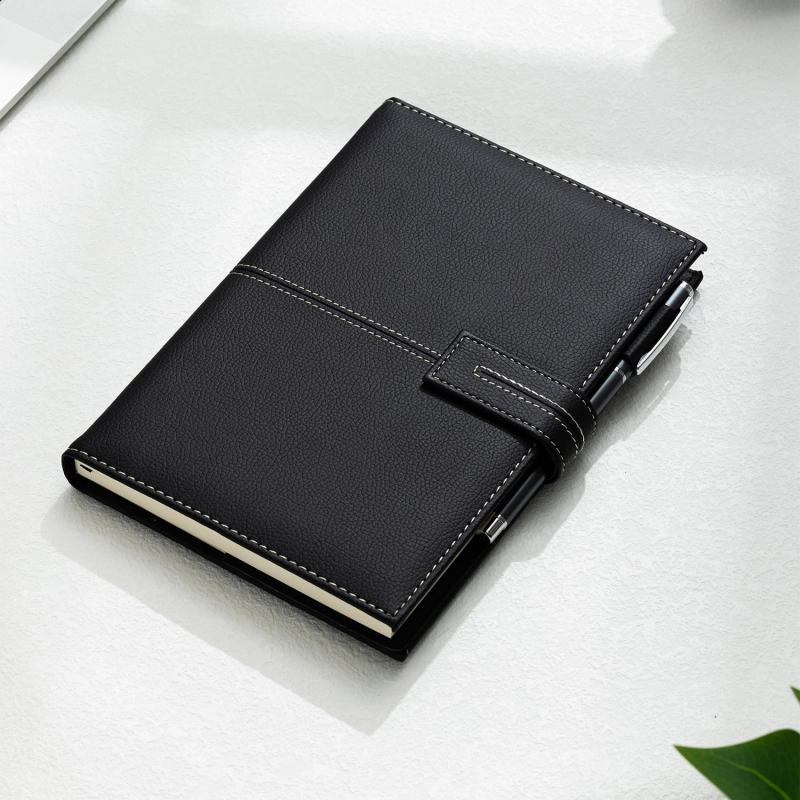 Блокнот Deli А5 120л 80 г/м твердая облож,клетка 5x5мм, черный кожа EN139G