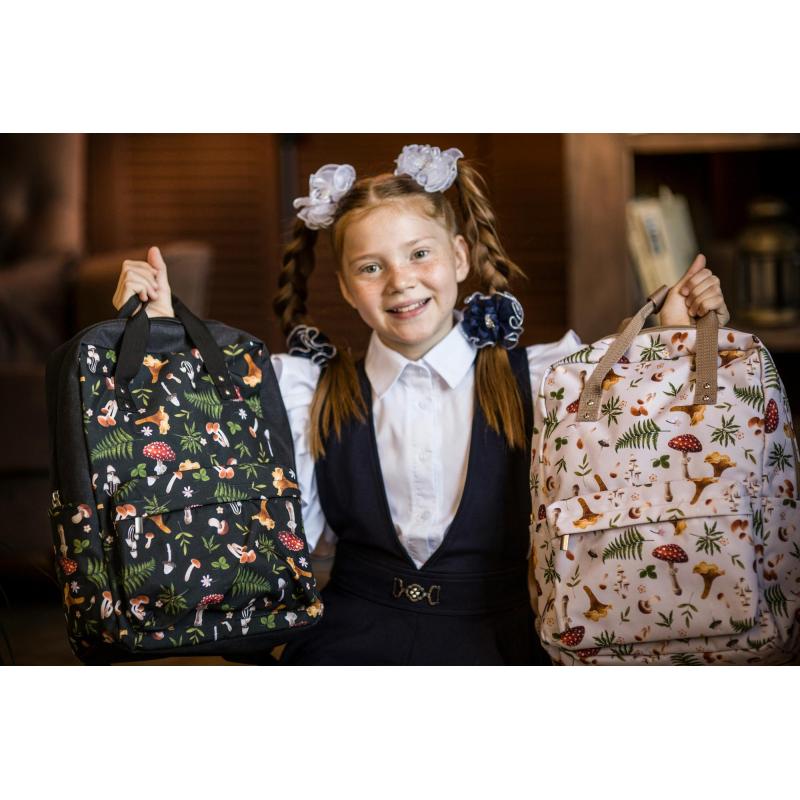 Рюкзак Квадро Грибы, темный, 1 отд., 3 кармана,37х28х13