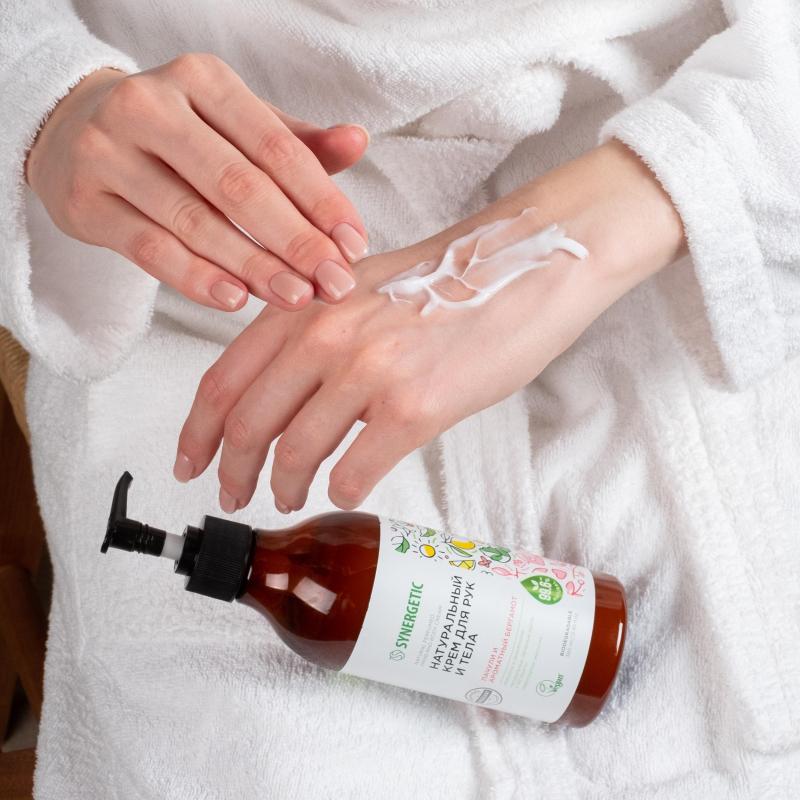 Крем для рук и тела SYNERGETIC Пачули и ароматный бергамот 380 мл