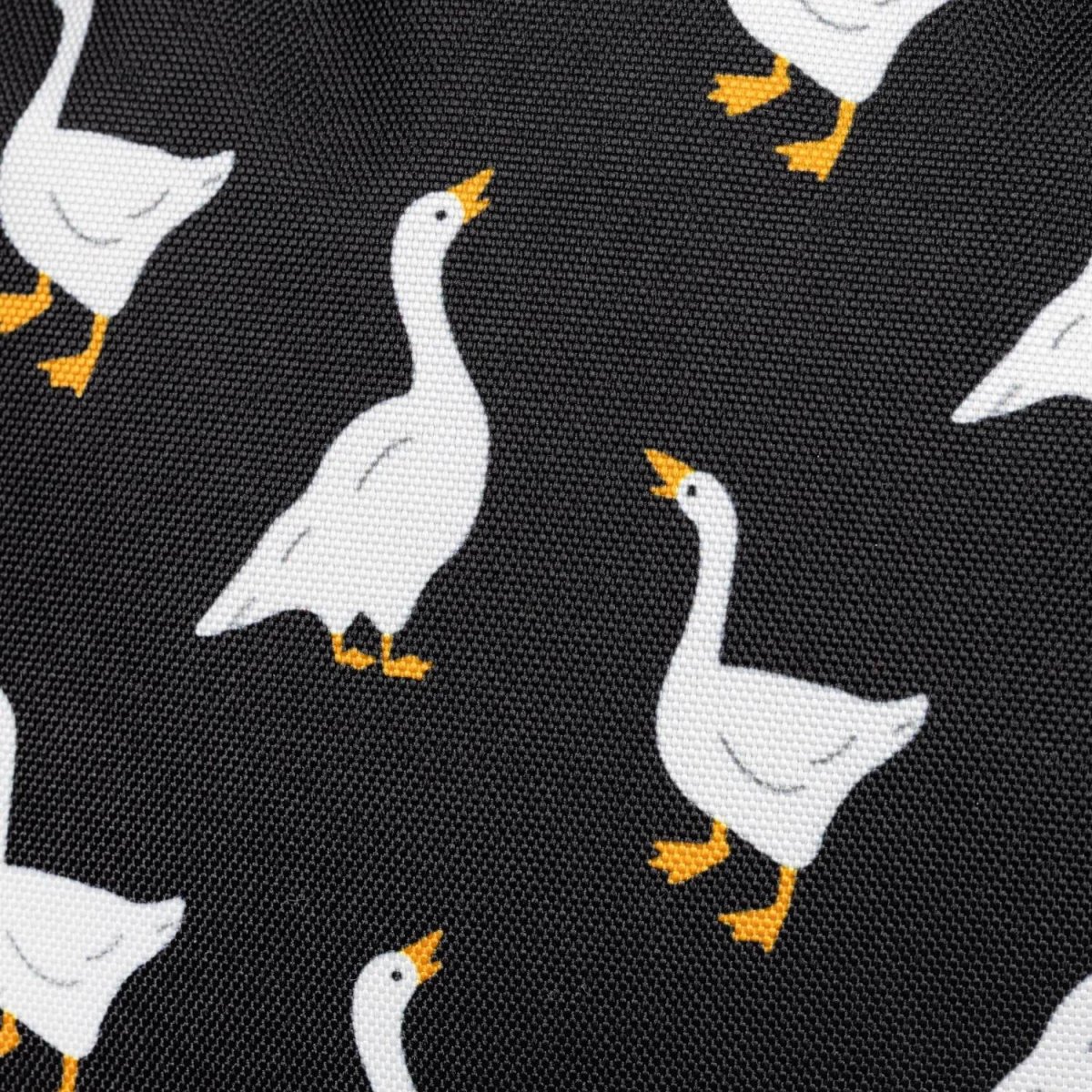 Рюкзак школьный Комус Класс  Light Гуси, черный, 1 отд