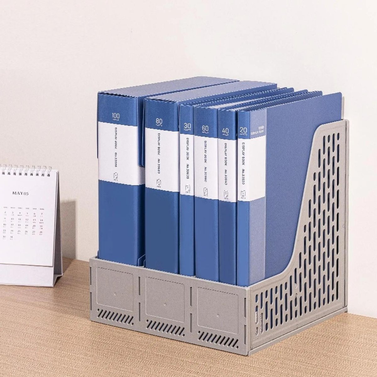 Лоток вертикальный д/бумаг Deli E9843,сбор,3отд,сер,250x257x275мм,пл