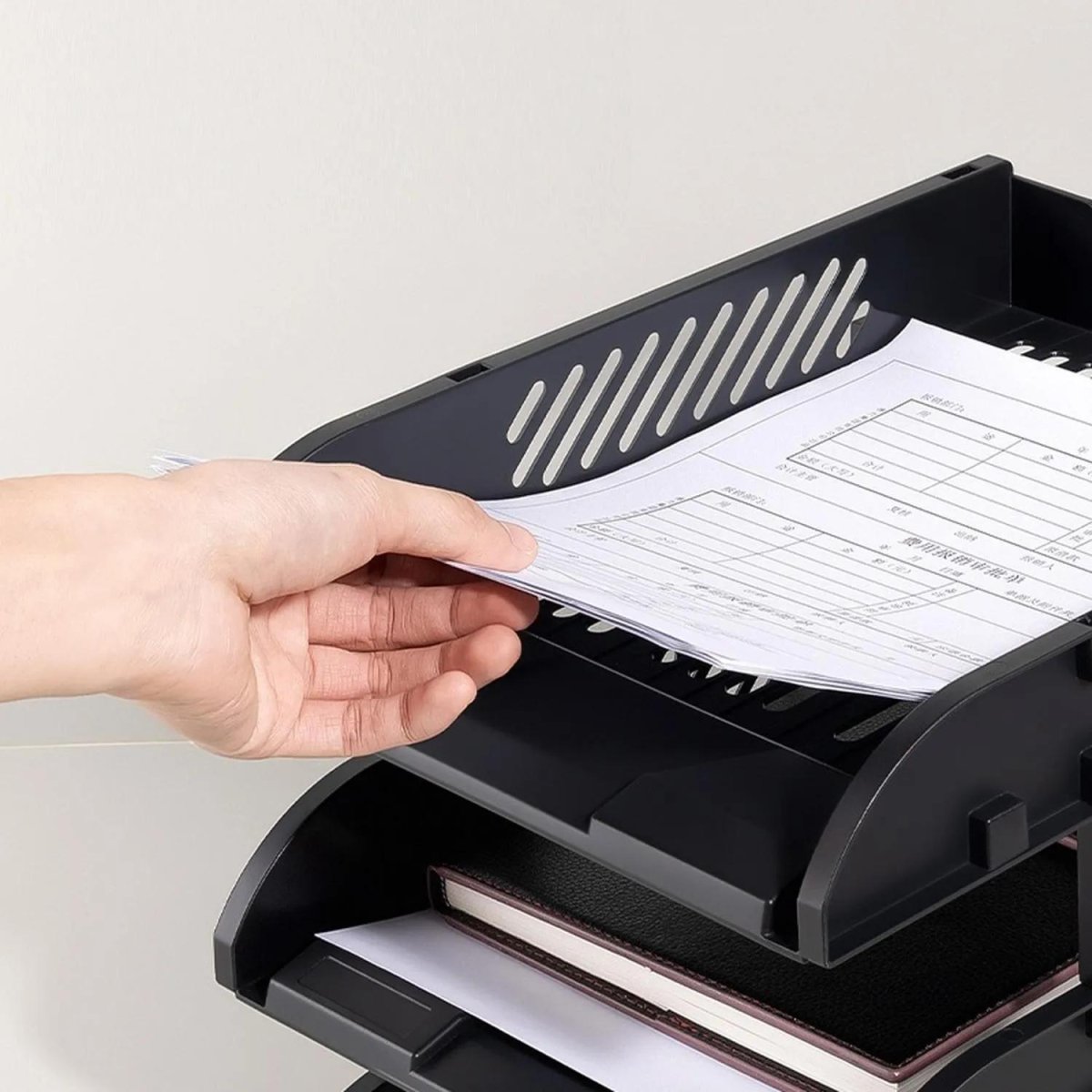 Лоток горизонтальный для бумаг Deli E9213,сбор,черн,325x241x255мм,3шт/наб