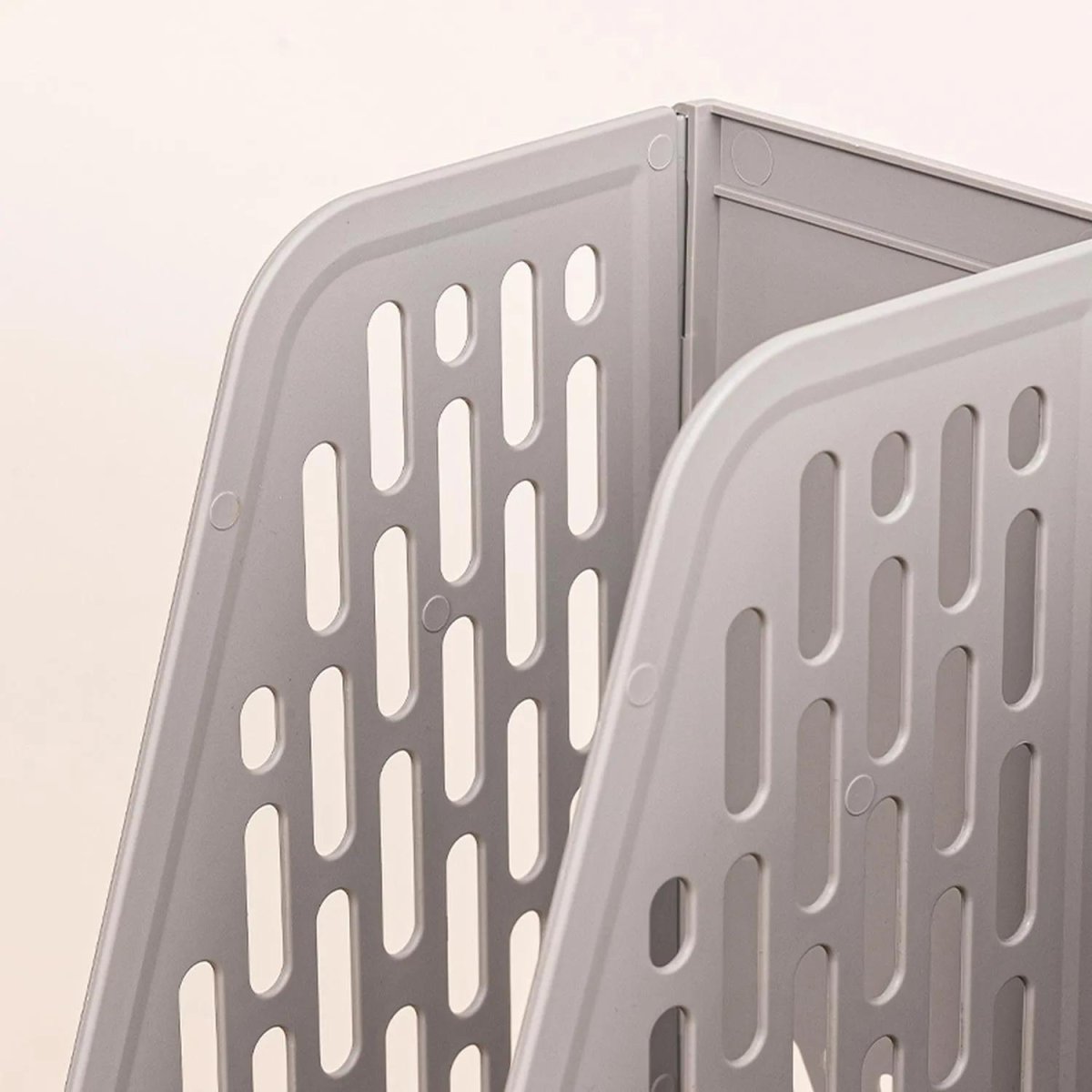 Лоток вертикальный д/бумаг Deli E9843,сбор,3отд,сер,250x257x275мм,пл