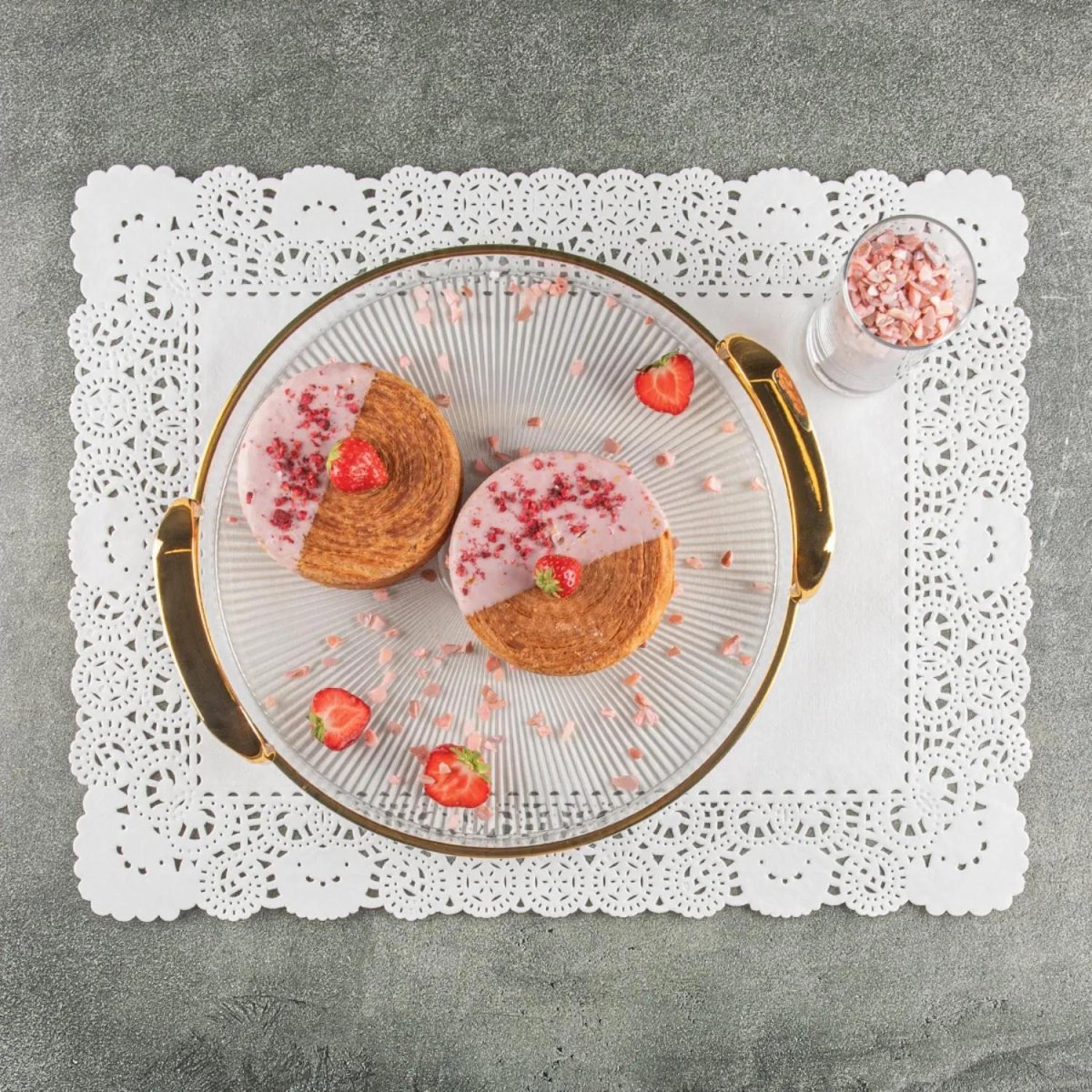 Салфетки ажурные AVIORA бумажные прямоугольные 35х45см, 250шт/уп