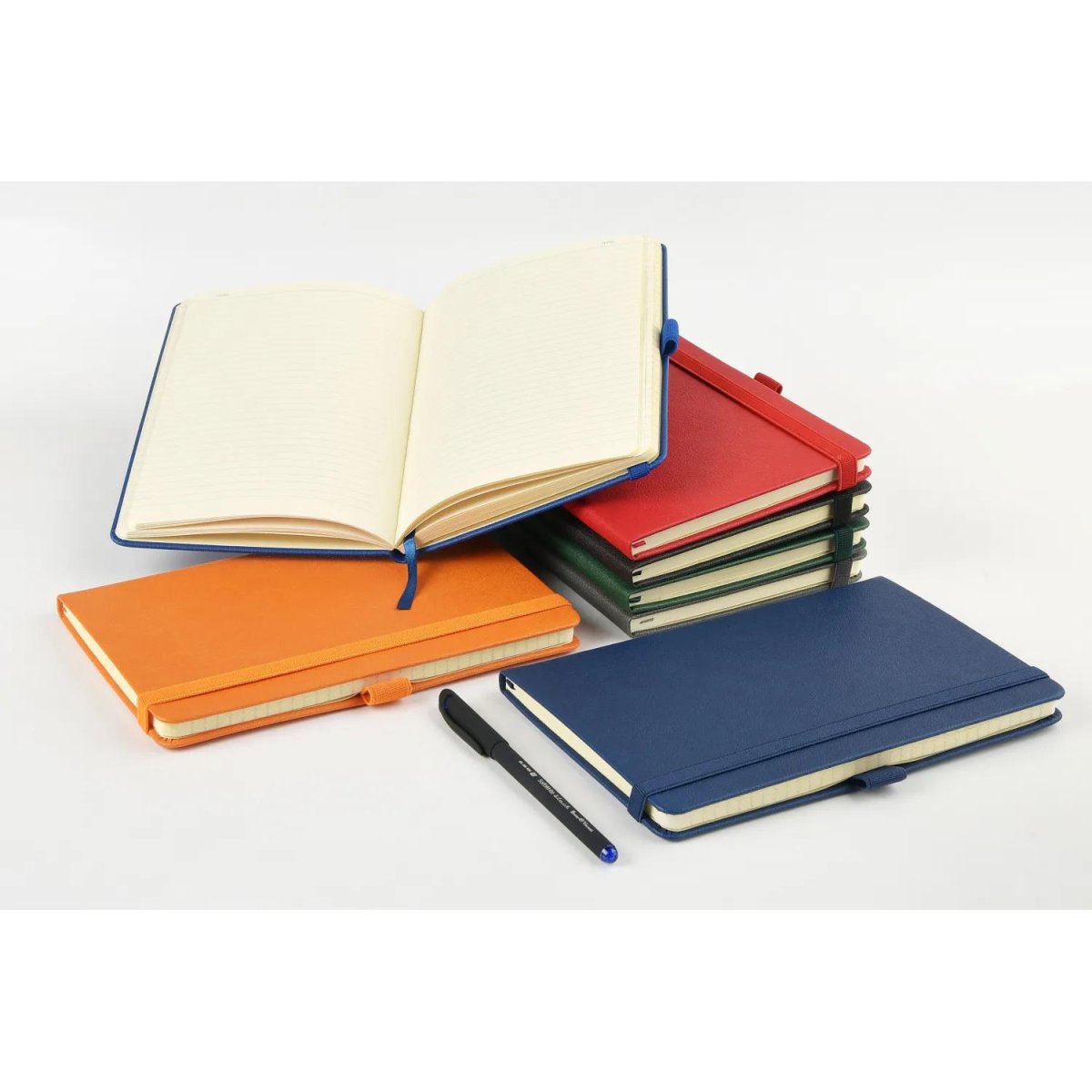 Блокнот А5 80л Bruno Visconti CITY на резинке серый 3-698/07