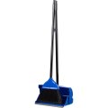 Комплект для уборки совок-ловушка с метлой на рукоятке, син