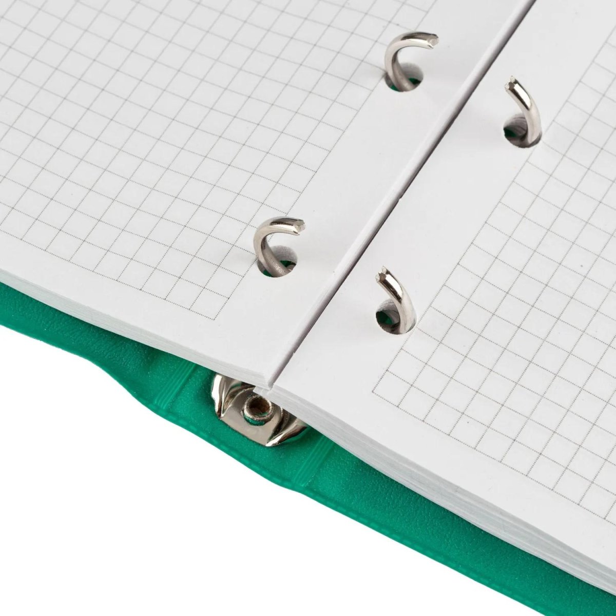 Бизнес-тетрадь А5 160л  ATTACHE, на кольцах,зеленый, обложка ПВХ