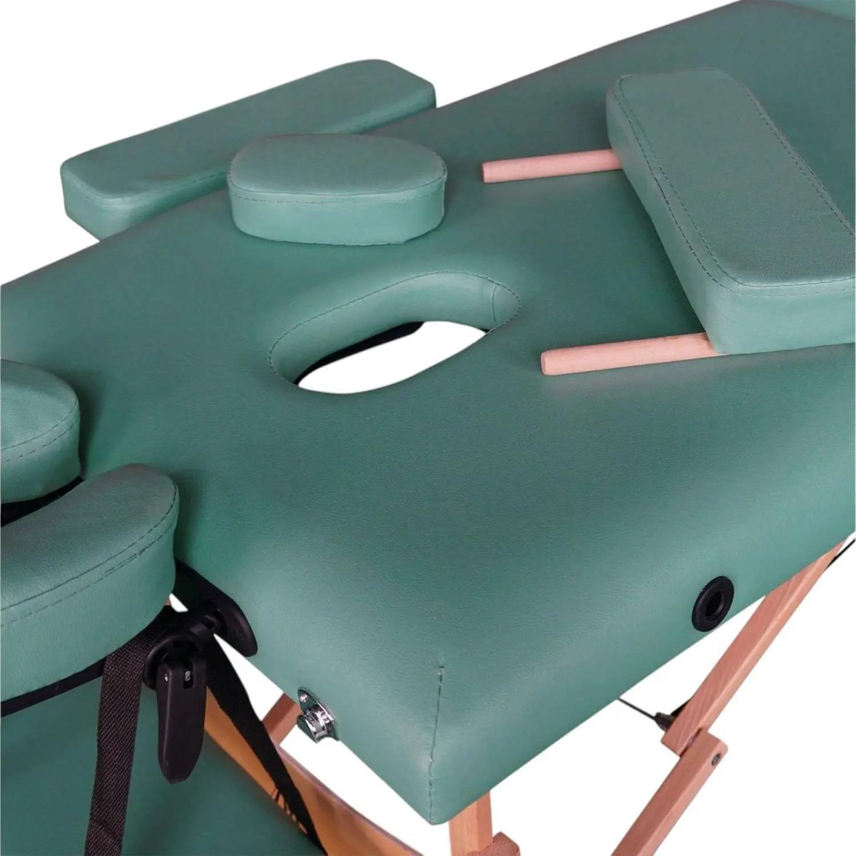 Массажный стол DFC NIRVANA Optima дерев. ножки цвет зеленый (Green)