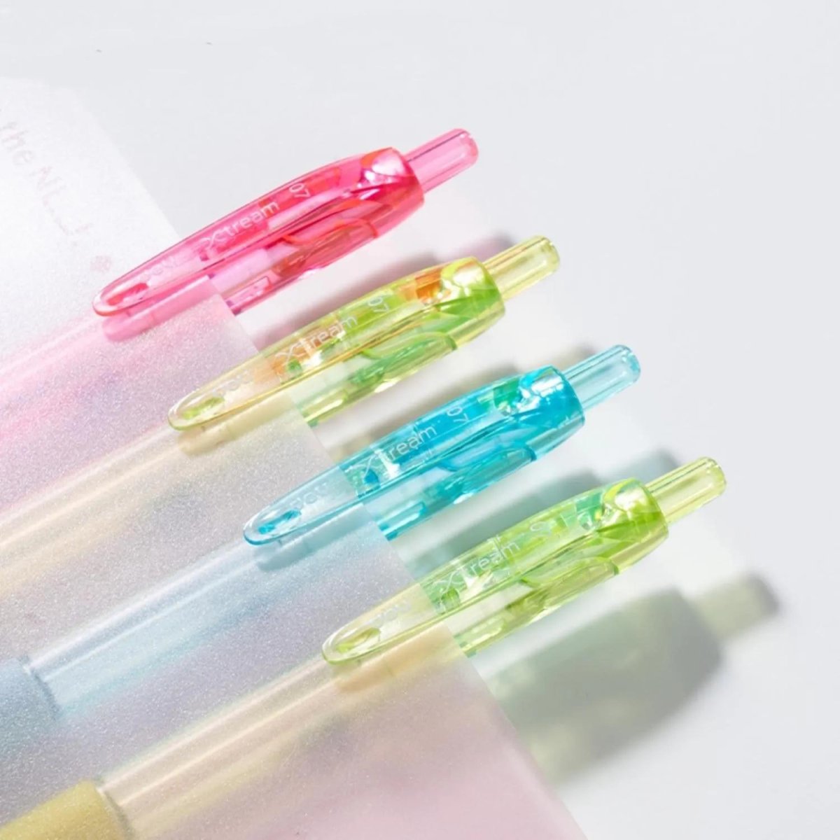 Ручка шариковая автомат. Deli EQ057-BL,син,пулев.нак,0,7мм,рез.грип,4цв.асс