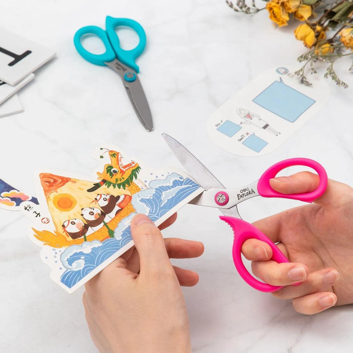 Ножницы детские Deli Explora E77755-BLUE 135мм, сталь, ассимм ручки,голубой